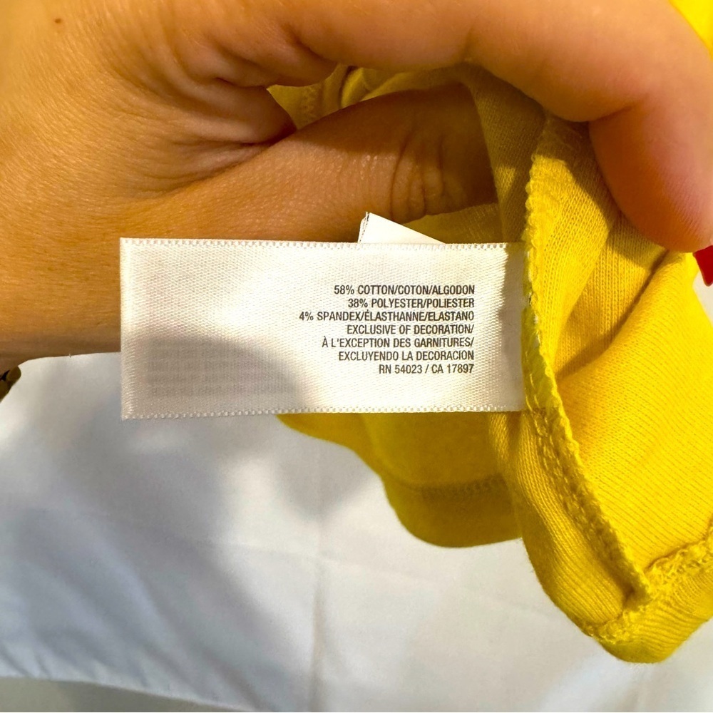 Old Navy NWT Yellow Tank Top With Lace Accents Size Medium - Picture 5 of 5